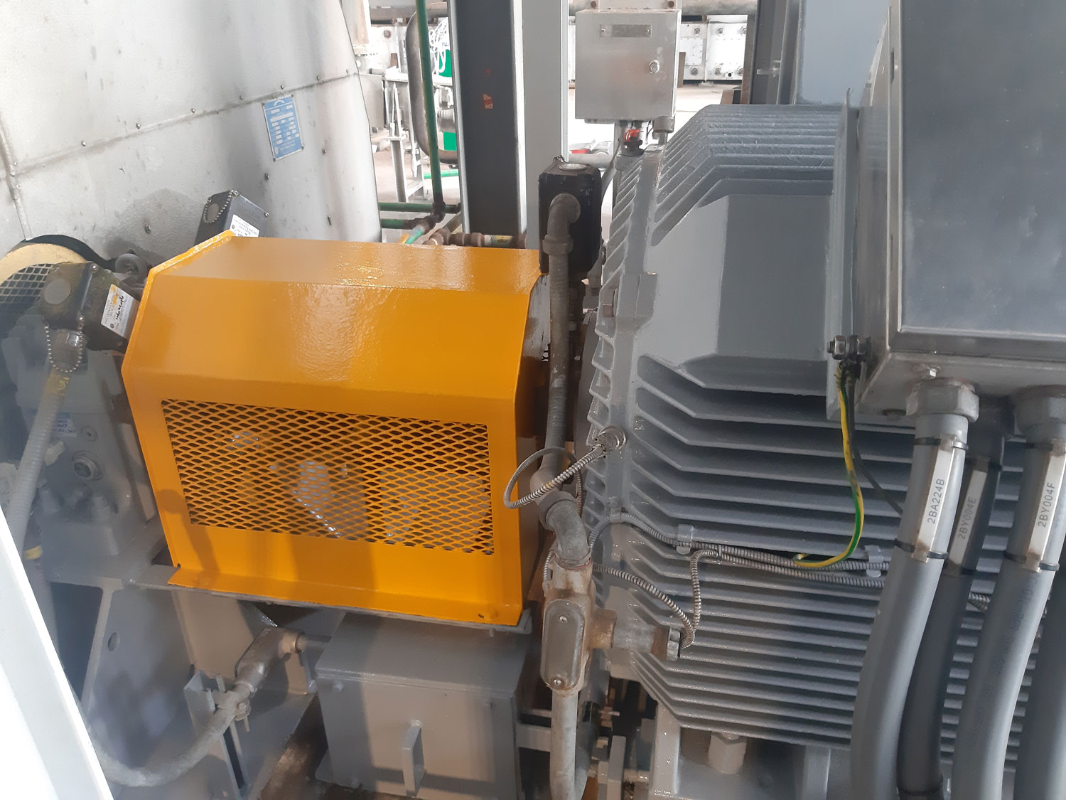 Análisis de Vibraciones Mecánicas de Motor Eléctrico